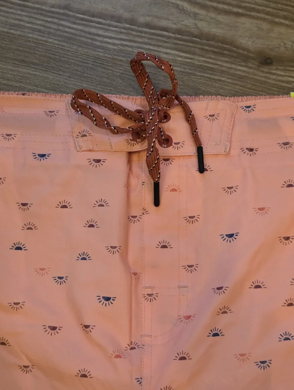 🔹️NWT Eddie Bauer Coral Neon Sun Print Quick Dry Swim Shorts Men's XLarge